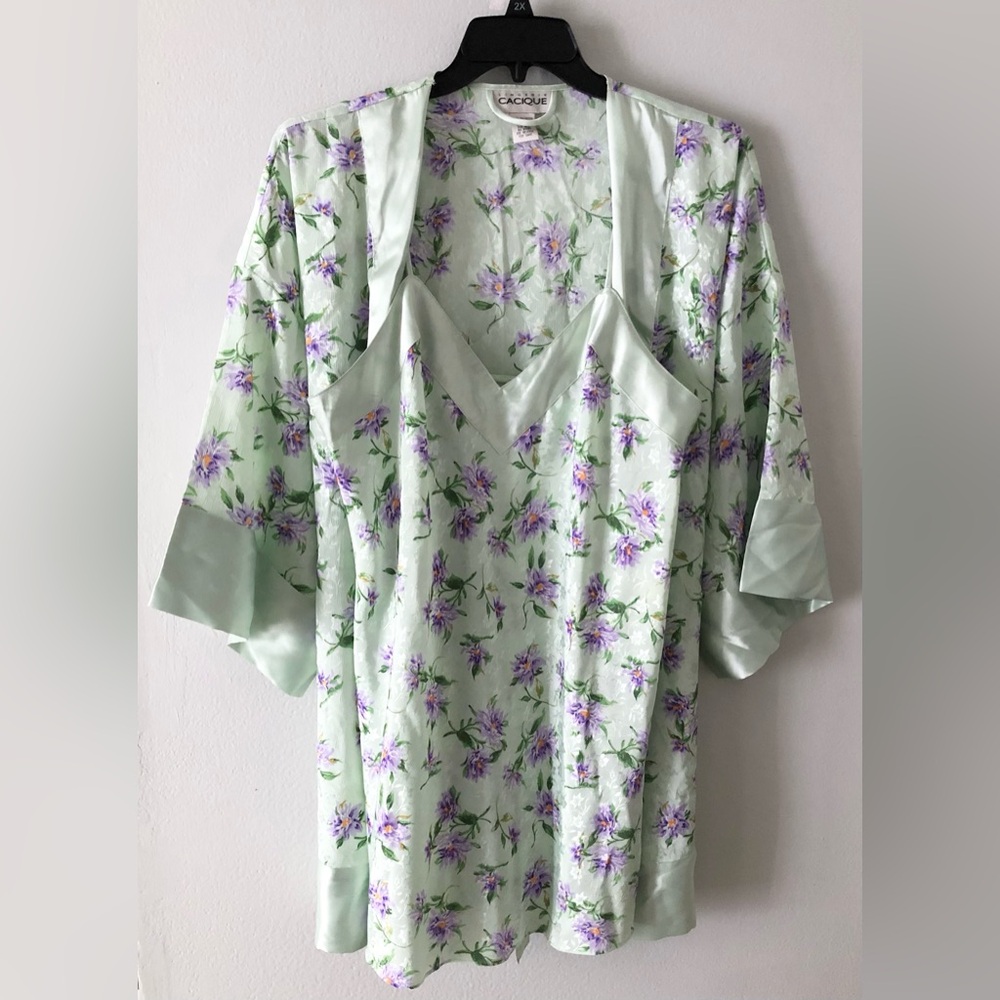 Cacique Satin Floral Chemise and Robe Set Lingerie Nightgown Slip